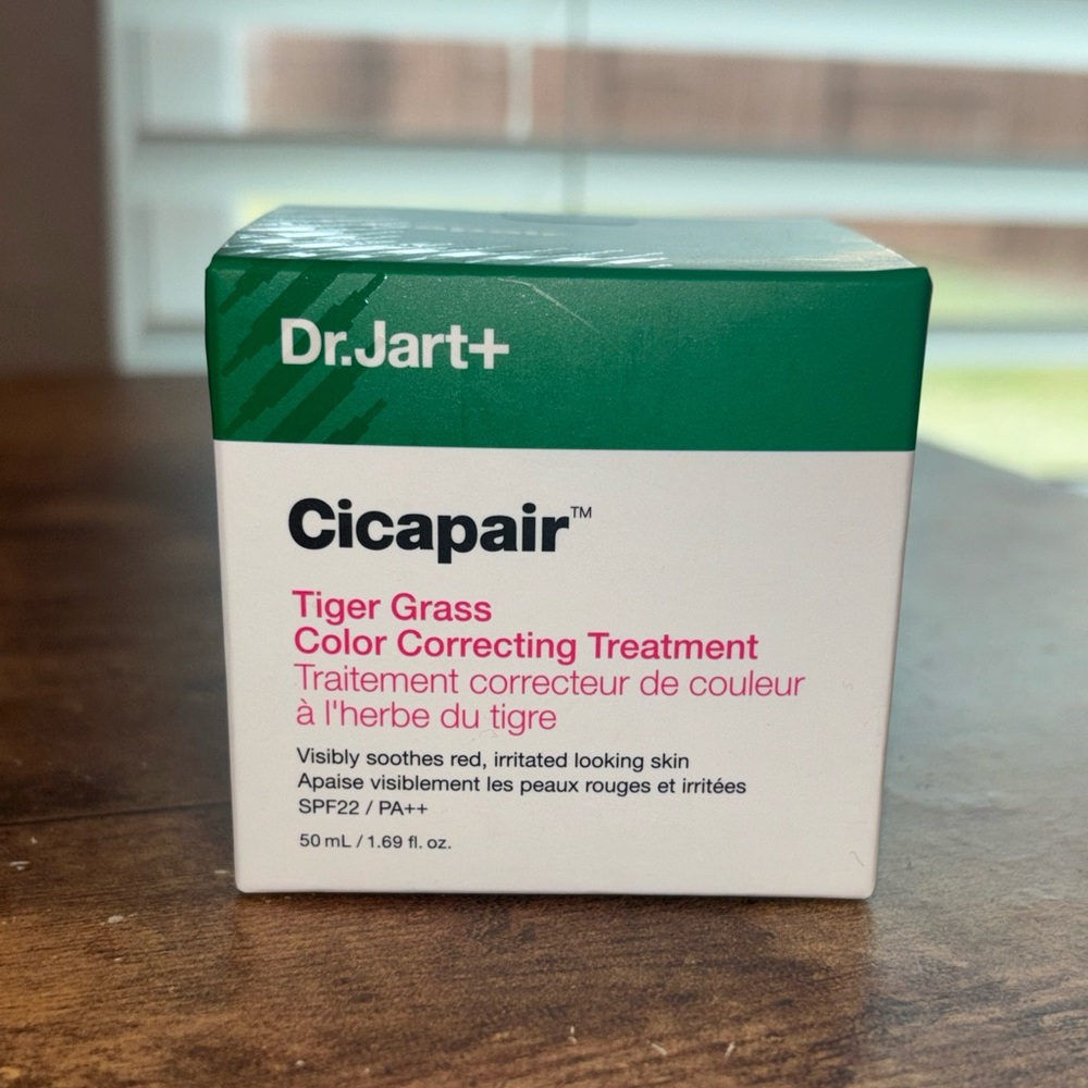 Dr. Jart+ Cicapair Tiger Grass Color Correcting Treatment SPF 22 50mL